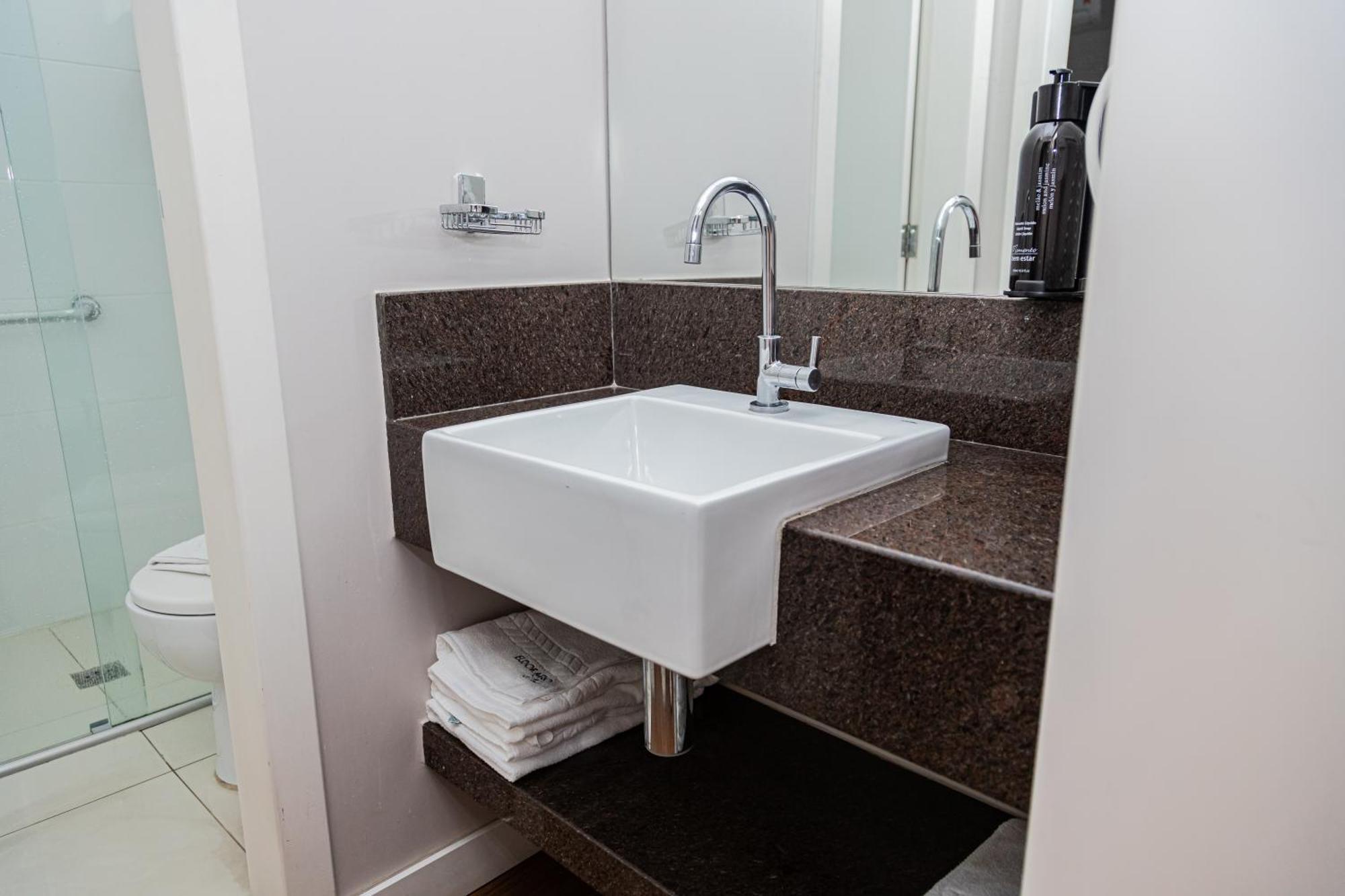 Hotel Eldorado Flat Контагем Екстериор снимка